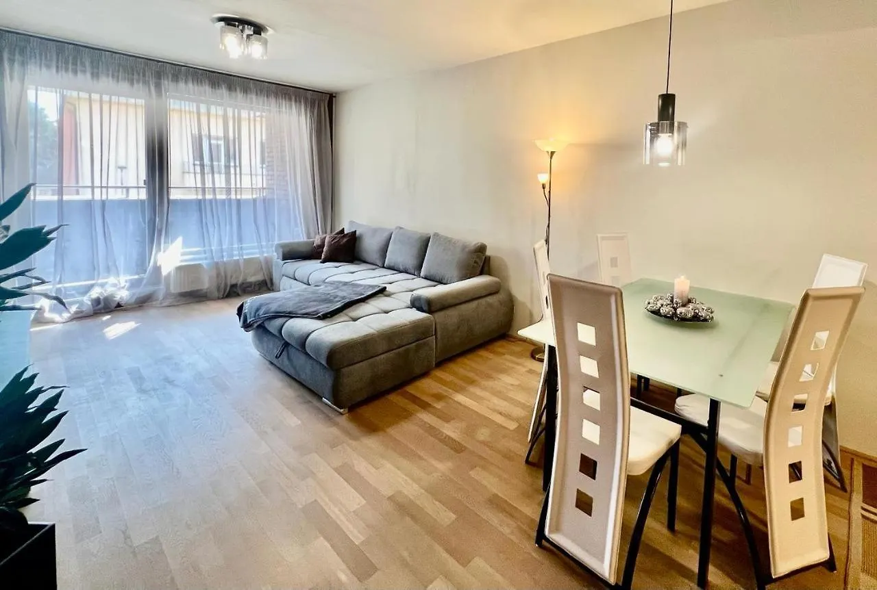 Luxury Apartment In Prague And Free Parking contacts