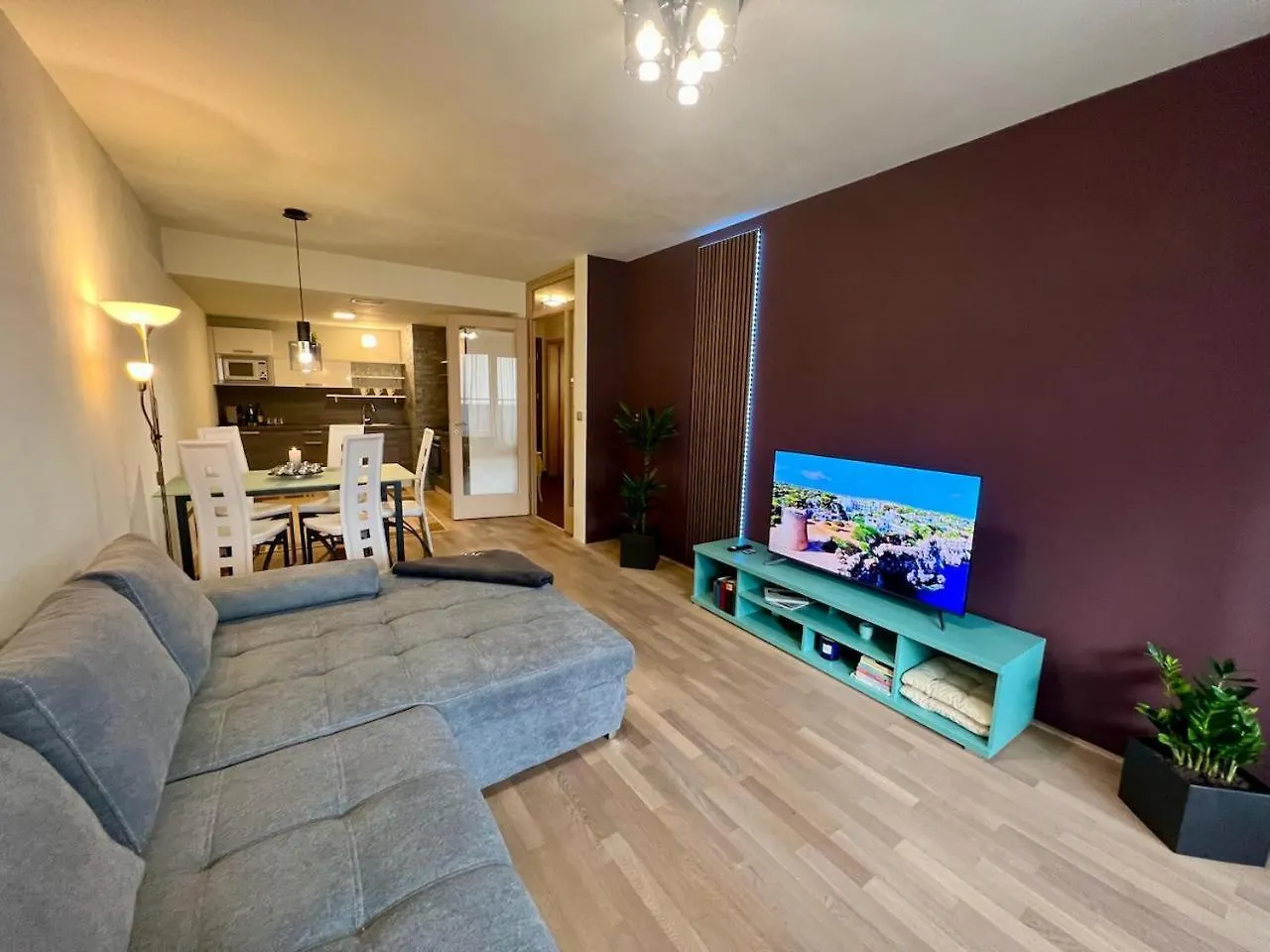 Luxury Apartment In Prague And Free Parking 0*,