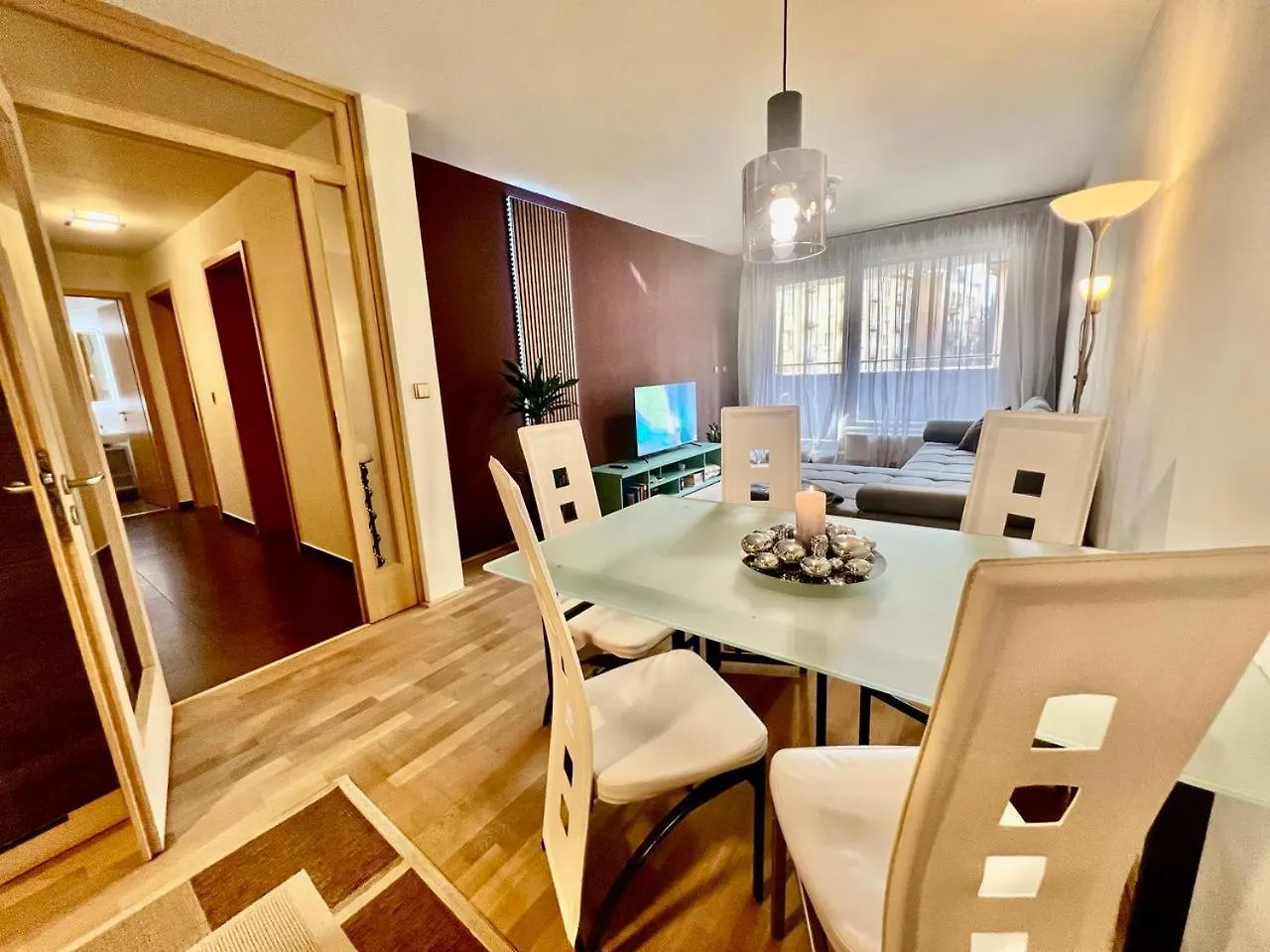 Luxury Apartment In Prague And Free Parking
