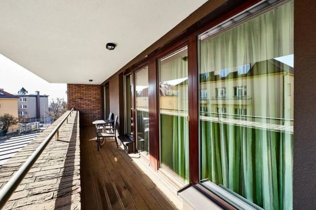 Luxury Apartment In Prague And Free Parking